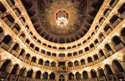 ＜びわ湖公演2011＞イタリアの名門「ボローニャ歌劇場」