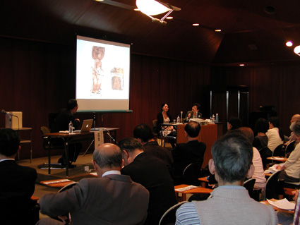 県近美で「近江の仏像」テーマにトーク