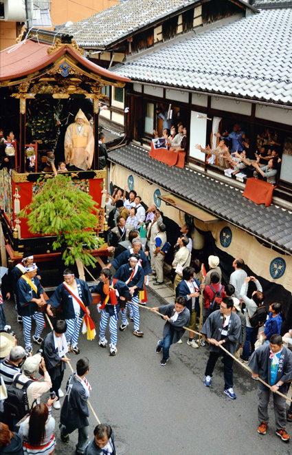 大津祭写真コンクール　推薦は山田章さん「曳山巡行」
