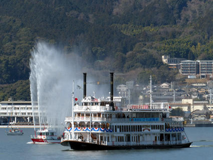 「びわ湖開き」湖上パレードとビアンカ特別クルーズ