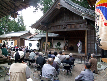 竹田神社の能舞台で「狂言を観る会」