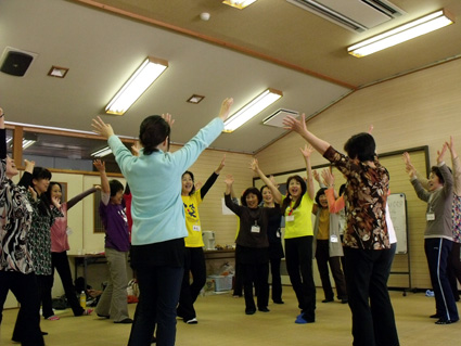 笑う門には福来る！ついに上陸「笑いヨガ」