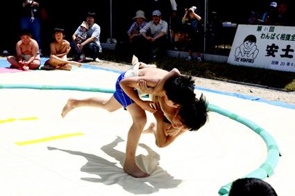 「わんぱく相撲」安土場所 東近江ＪＣ・安土町商工会