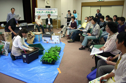 生ごみたい肥でゴーヤ栽培 「緑のカーテン」でエコ生活