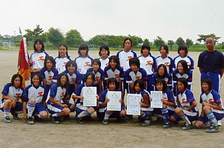 県中体連で20年ぶり６回目の優勝 玉園中学ソフトボール部