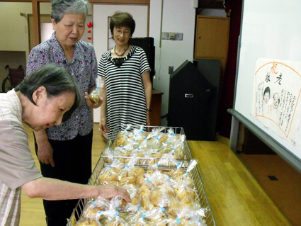 敬老祝いに手作りパン