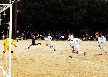 第15回滋賀報知新聞社杯 8人制・少年サッカー大会