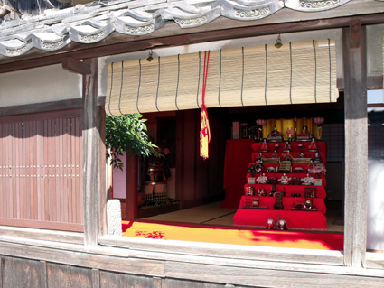 日野町に活気「日野ひなまつり紀行」