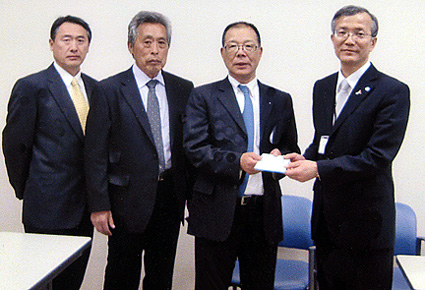 震災復興支援へ ４団体に寄附金