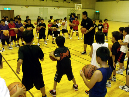 「バスケ中期スクール東近江校」