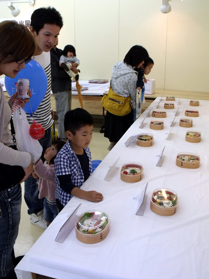 思わず笑顔になる！愛情入りキャラ弁13点