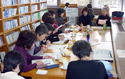 Ｇ－ＮＥＴしが「女性史カフェ」先人から生き方学ぼう