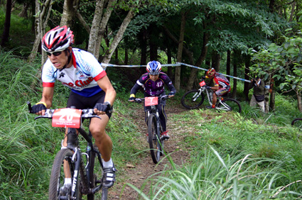 グリムＭＴＢフェスティバル 自然の中を銀輪駆ける