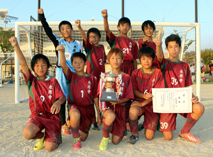 永源寺ＪＦＣ完全優勝 第19回滋賀報知新聞社杯少年サッカー大会