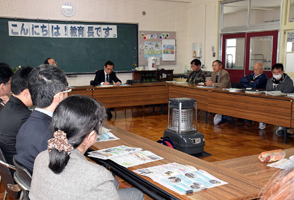 竜王小で第1回開催「こんにちは！教育長です」