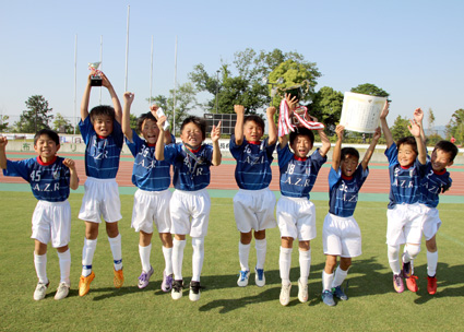 Ａ.Ｚ.Ｒが3連覇