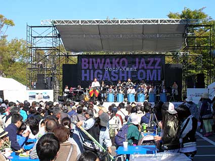 普段の街並みがステージに 第10回びわこジャズ東近江