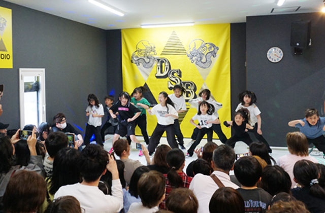 発足29年目 新スタジオがオープン ダンススタジオバン