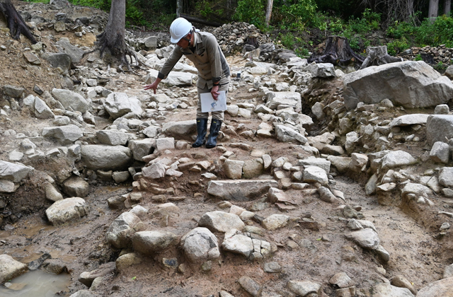 暗渠構造など高度な土木技術 阿弥陀寺遺跡で道路出土