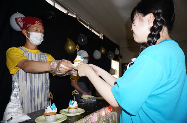 八日市高生と近隣店がコラボ　文化祭で3年生・生徒会・図書委