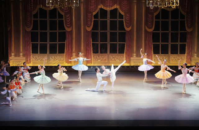 内藤ひろみバレエ研究所発表会