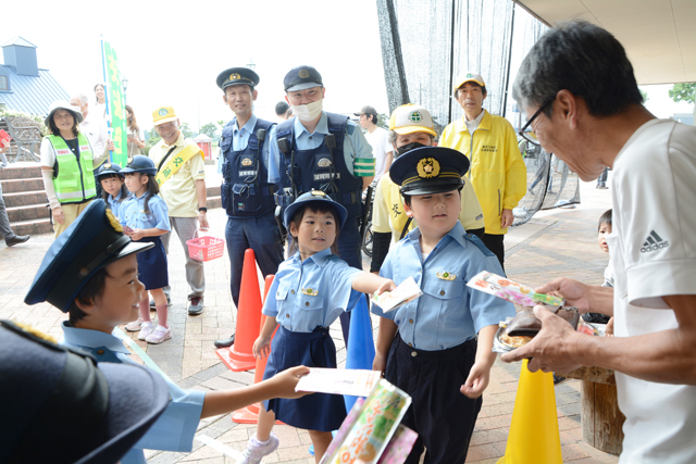 ジュニアポリスが「ナシ」で啓発