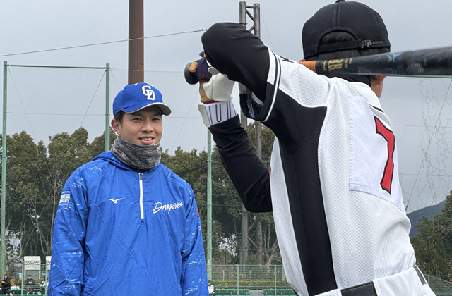 福永選手、茶野選手が里帰り