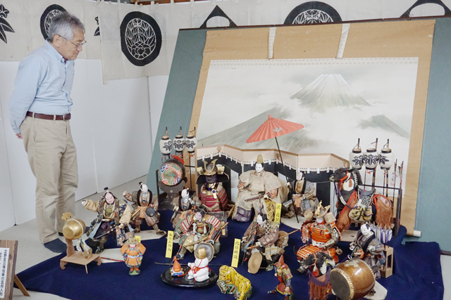 塩川文鱗作の富士山図も同時展示