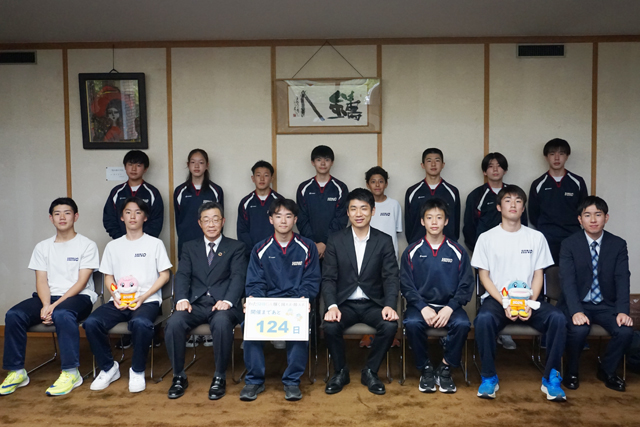 日野中学校バスケットボール部 県中学校春季体育大会優勝