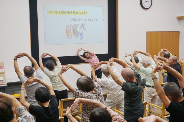 図書館で楽しく脳活 能登川図書館　認知症予防講座