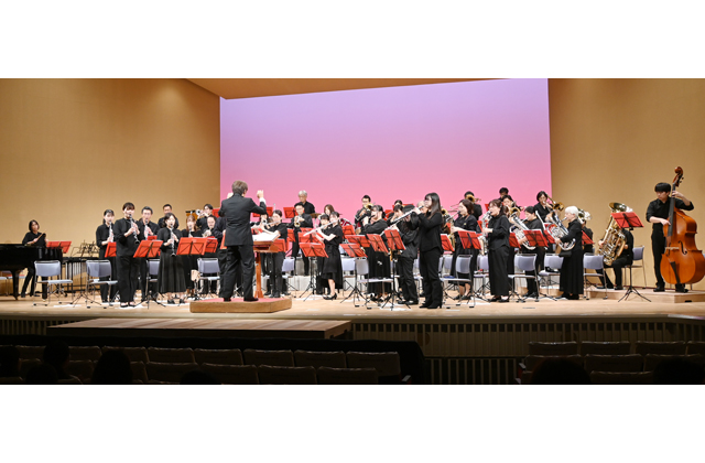 近江八幡吹奏楽団 西洋と東洋の作曲家の音楽