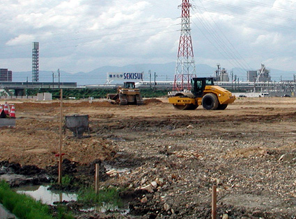 知事選の課題を探る　新幹線新駅計画跡地 地域の連帯、バラバラに