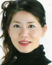 現代陶芸とのコラボ 女性打楽器奏者による