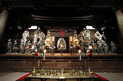 秘仏「薬師如来」特別開帳