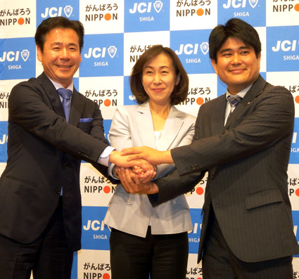 参院選・公開討論会