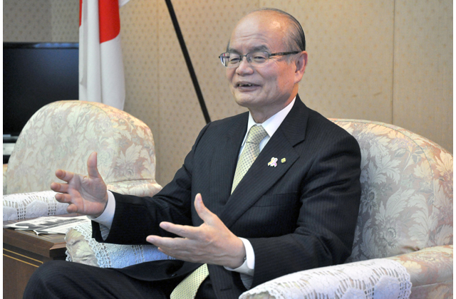 草津市長選「ずっとずっと草津」宣言　橋川渉市長にインタビュー