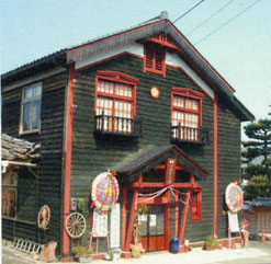 まち全体を美術館に！「余呉まるごと里山芸術村」