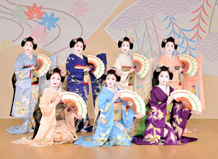 長栄座ルネサンス近江開幕　芸舞妓と日本舞踊の美