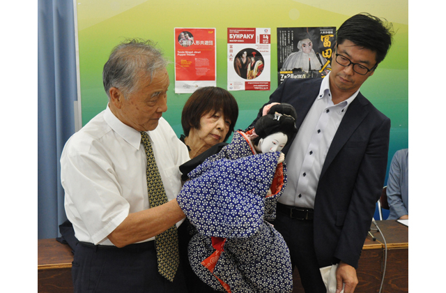 冨田人形共遊団　サントリー地域文化賞受賞