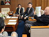 東近江市が 官民共同で行政情報誌作成へ