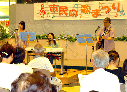 「四季折々ホームコンサート」アマービレ出演