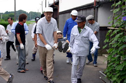 いざという時のために 自治会独自で防災訓練
