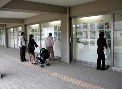 愛知高 創立100周年祝う ギャラリー「絆展」開催中