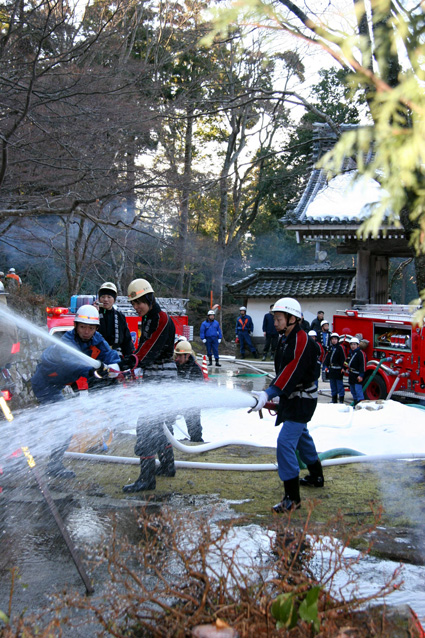 東近江市平尾町の東光寺周辺 地元住民らが連携強化