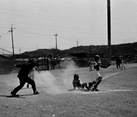 吉沢体振主催「春の少年野球大会」 準優勝は上位常連の綾野 ほか (2000年4月4日号)