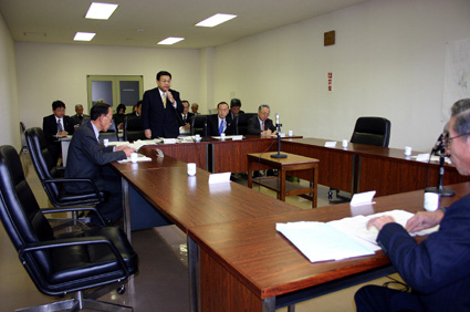 冨士谷市長を参考人招致 安土町議会第５回合併調査特別委員会