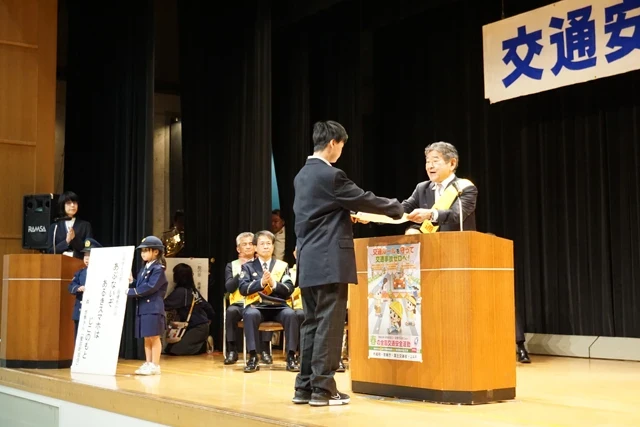 春の全国交通安全運動 決起大会で交通安全誓う