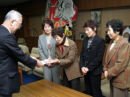 昨年度総額を上回る　東近江市こども未来夢基金