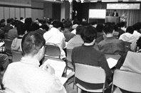 行政ニーズ解決へ １７７人動く ほか (2000年3月29日号)