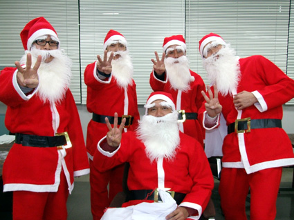 クリスマスイブに子どもたちへ夢配達！